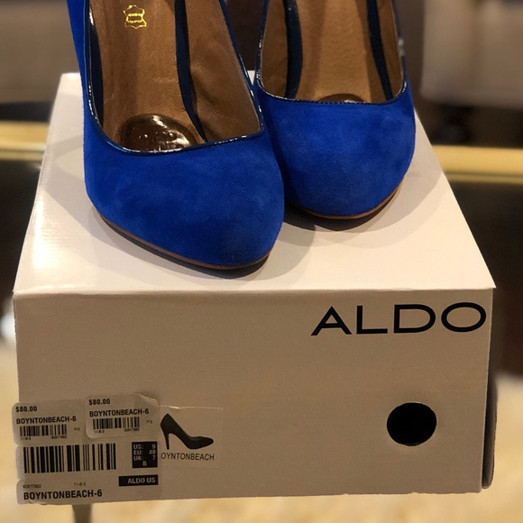 SOLD! Aldo Blue Suede Heels - Picture 3 of 6